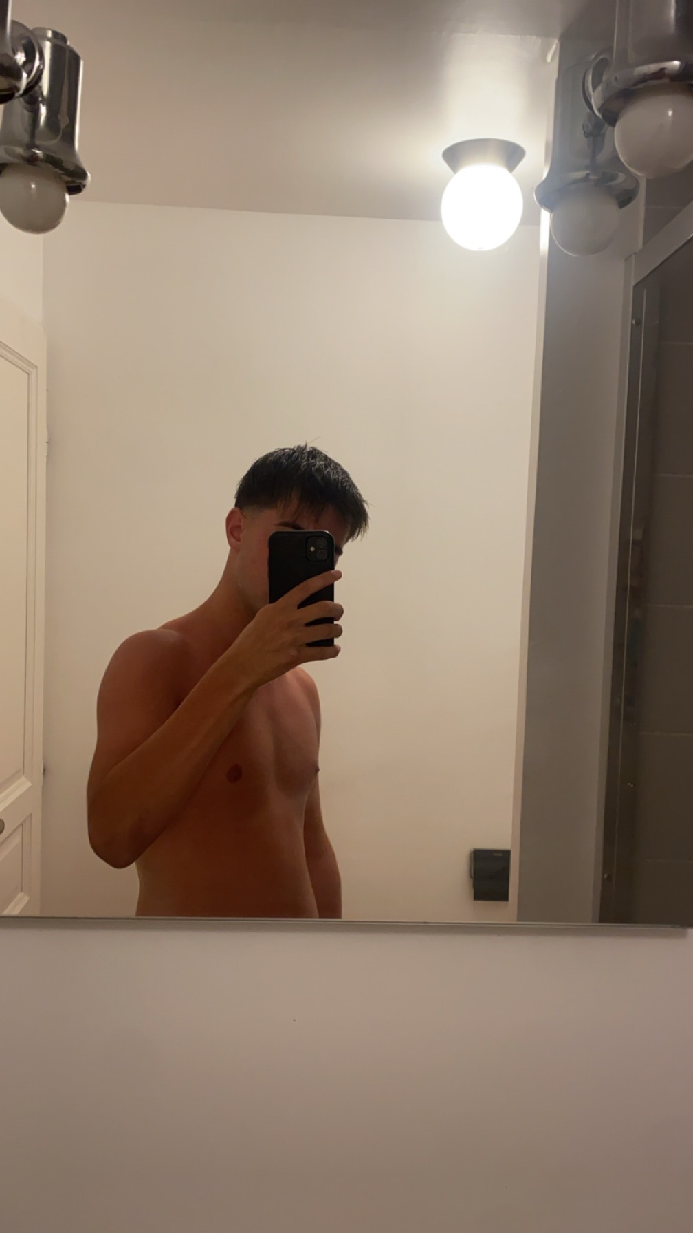 Perfil de Anouar